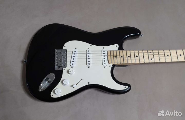 Гитара Fernandes стратокастер