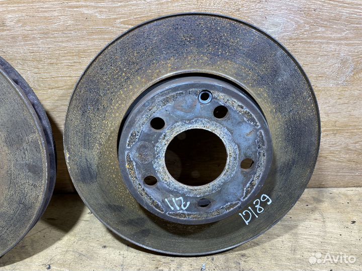 Комплект передних тормозных дисков Mercedes 211