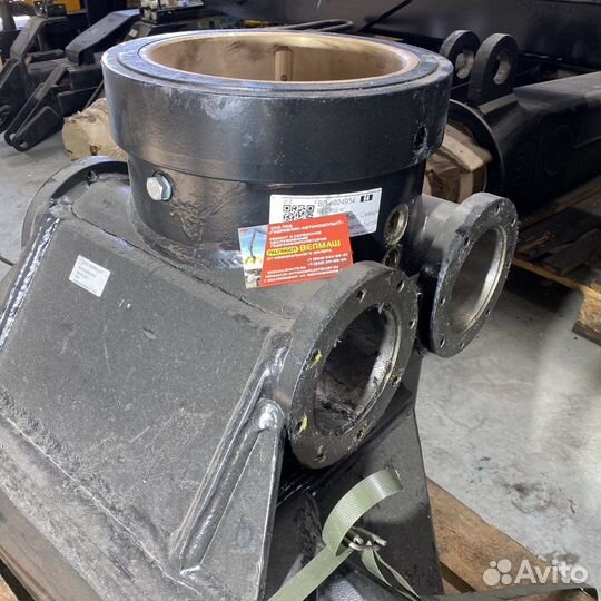 Основание гидроманипуляторов (пл70, омтл97) 70-02