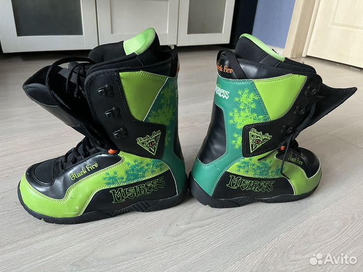 Сноубордические ботинки BlackFire