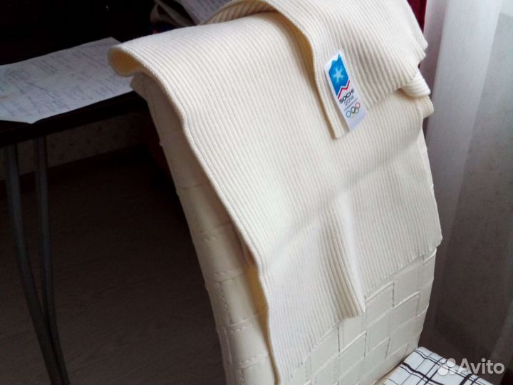 Шарф белый новый