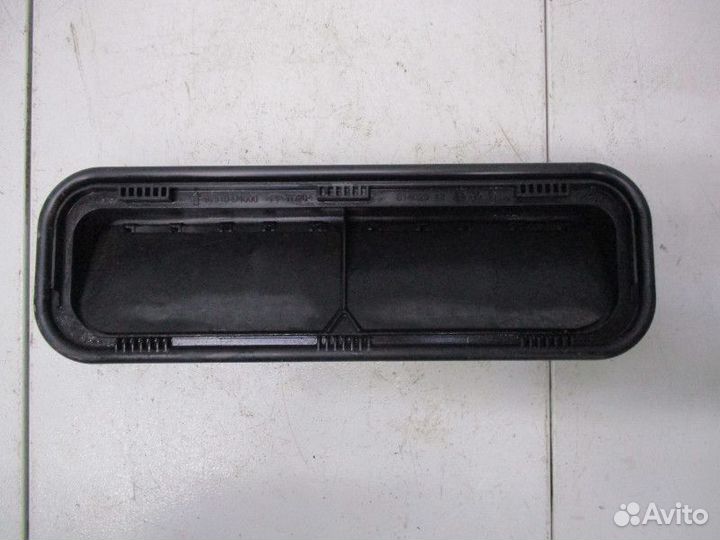 Решетка вентиляционная левая Kia Optima 4 JF