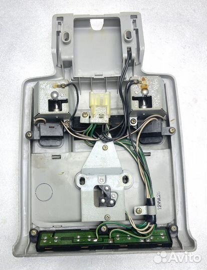 Мицубиси Блок управления люком, плафон подсветки