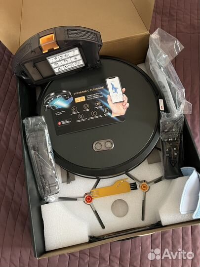 Робот пылесос моющий новый redmond