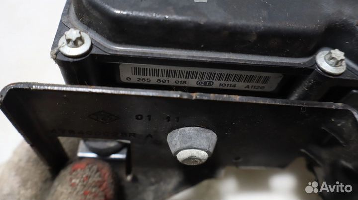 Блок абс 0265801018 Dacia Sandero - года
