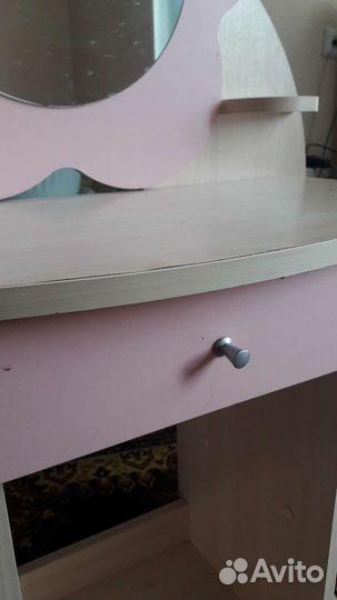 Детский столик и стульчик