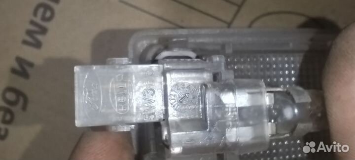 Плафон освещения салона Ford focus 2