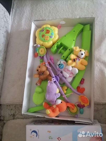 Мобиль в кроватку музыкальный