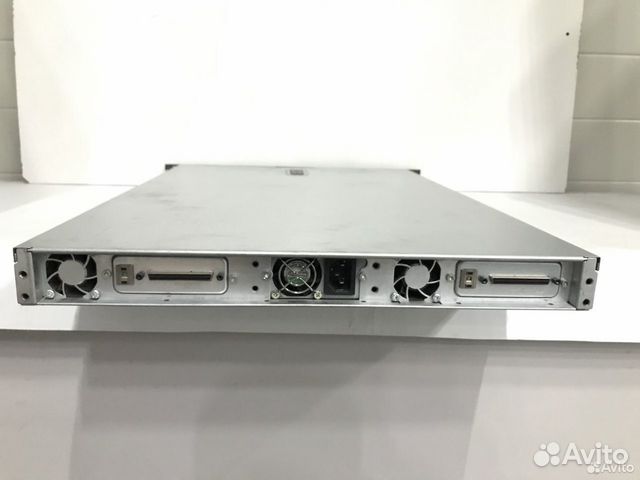 Ленточный накопитель HP StorageWorks 448 scsi