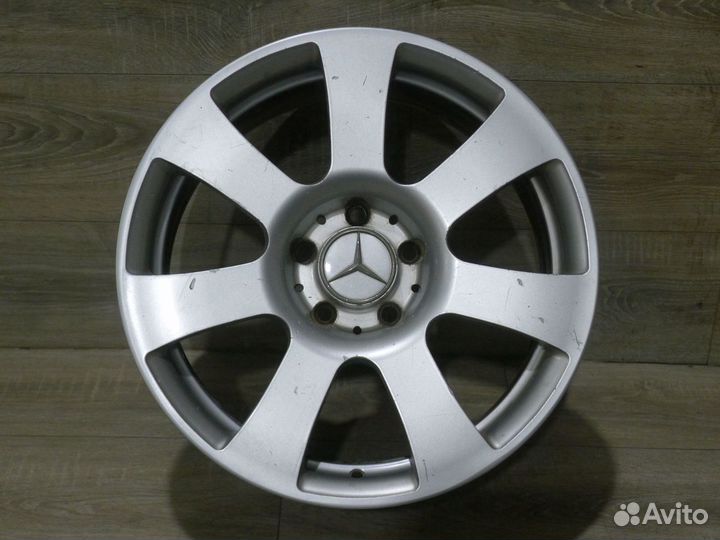 Комплект оригинальных дисков R17 Mercedes-Benz