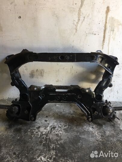 Подрамник A21160103007 w211 e200 1,8л