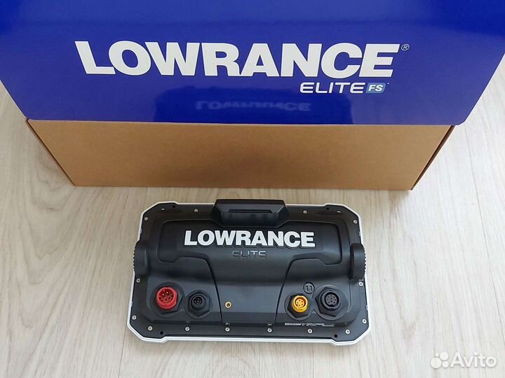 Эхолот картплоттер lowrance elite FS 7 с датчиком