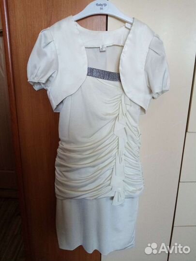 Платье праздничное