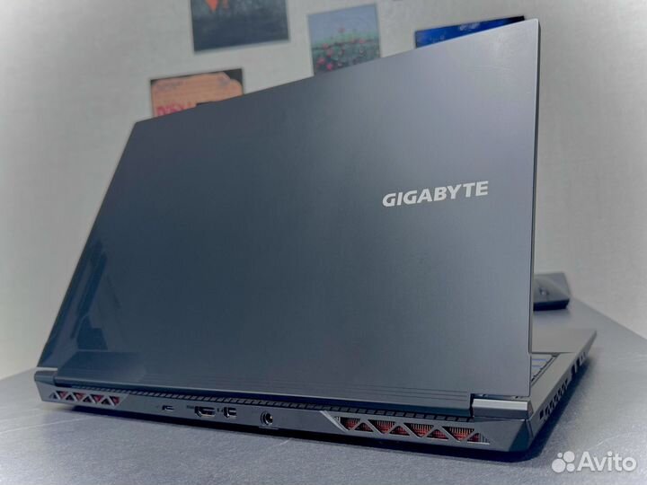 Ноутбук Gigabyte G5 KF RTX 4060 i5-13500H 16/1TB