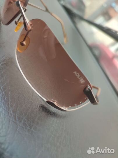 Солнцезащитные очки женские