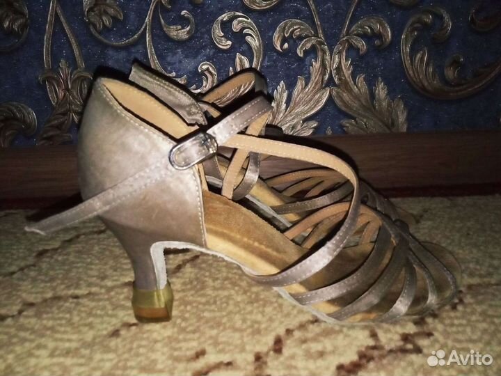 Туфли для танцев женские 37-38 размер