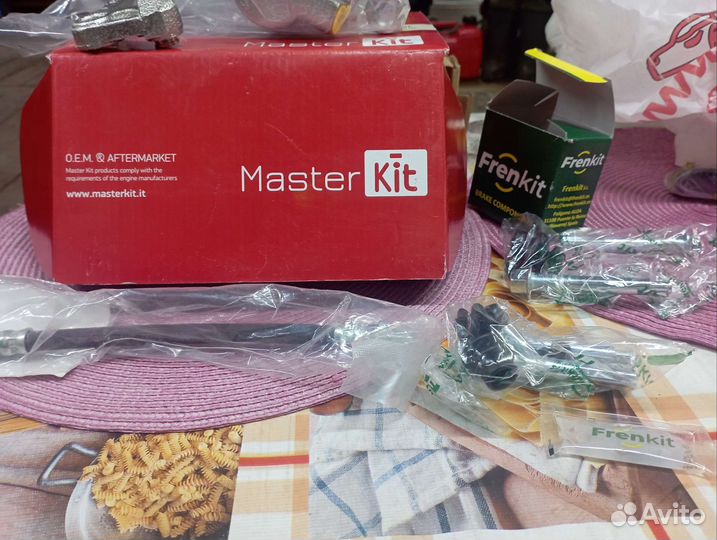 Суппорта левый, правый, в сборе