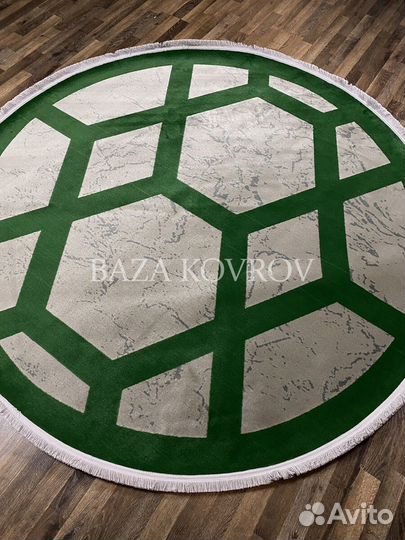 Ковер новый