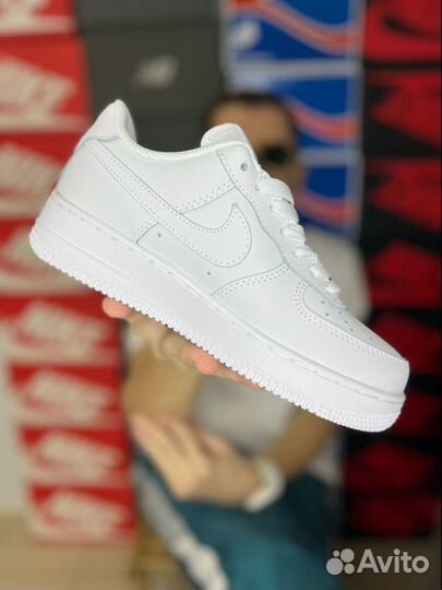 Кроссовки Nike Air Force 1