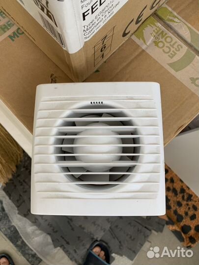 Вытяжка для ванной/кухни