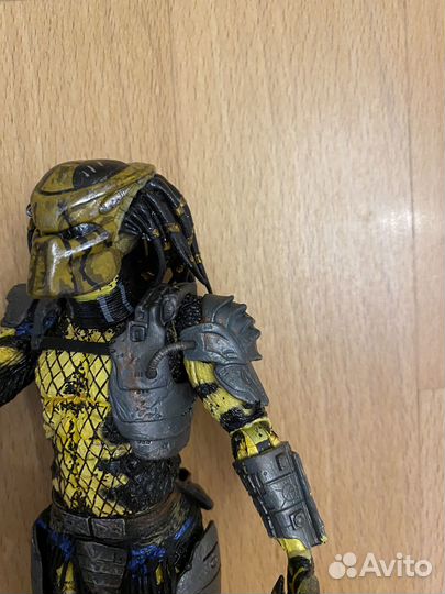 Хищник Оса голова Чужого neca