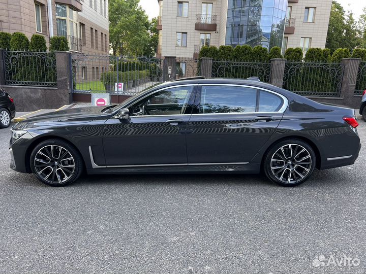 BMW 7 серия 3.0 AT, 2019, 93 000 км