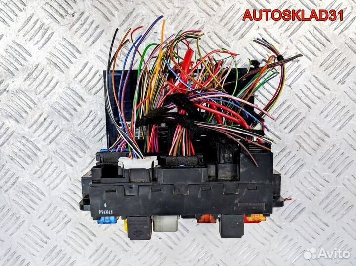 Блок предохранителей Mercedes W203 A2035451701