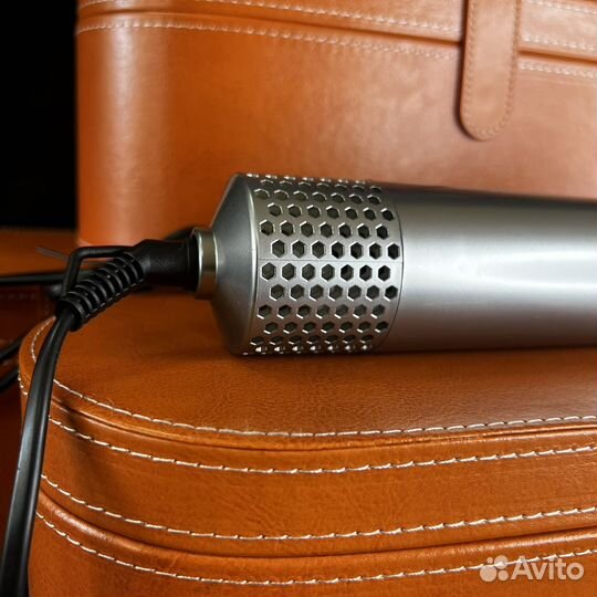 Супер удобный стайлер Dyson 5 в 1