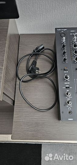 Микшерный пульт Behringer DJX900usb