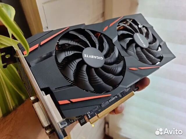 Видеокарта rx570 4gb gigabyte RGB