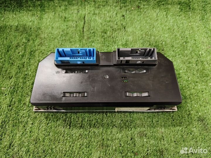 Блок управления климатом Opel Astra H