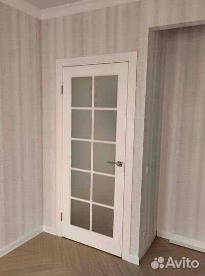 Стеклянные двери