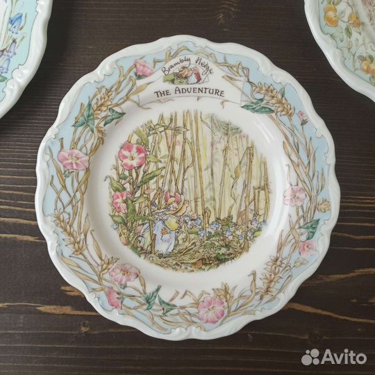 Тарелки Brambly Hedge серия Primrose Adventure