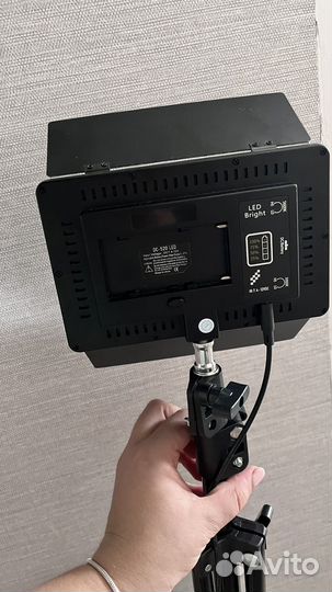 Светодиодная панель осветитель DC-520J