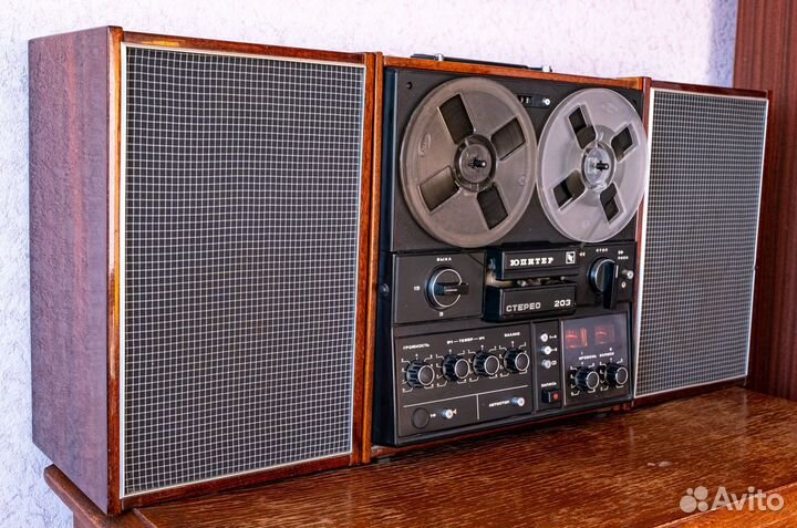 Катушечный бобинный магнитофон Юпитер 203 колонки
