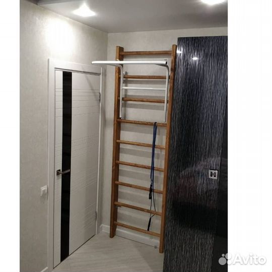 Деревянная шведская стенка