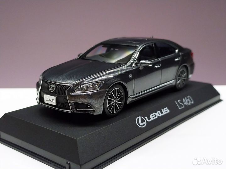 1:43 Lexus LS 460 F-sport