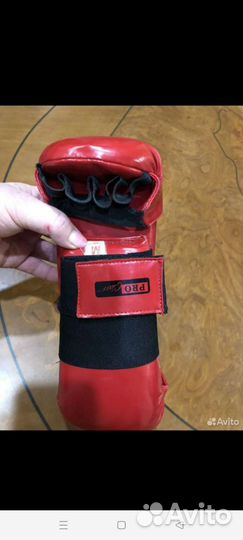 Перчатки для единоборств