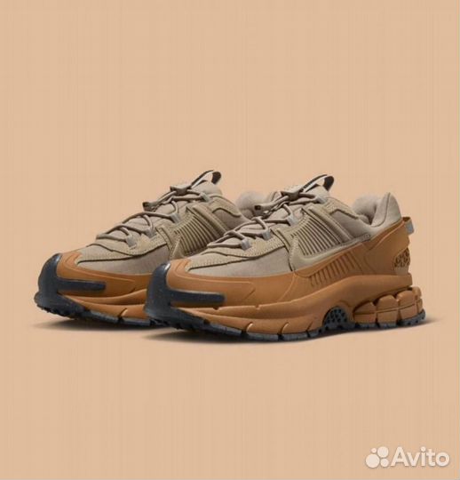 Кроссовки Nike air zoom vomero roam