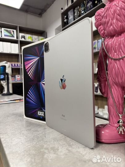 iPad Pro 11 2022 128Gb. Silver. Состояние Нового