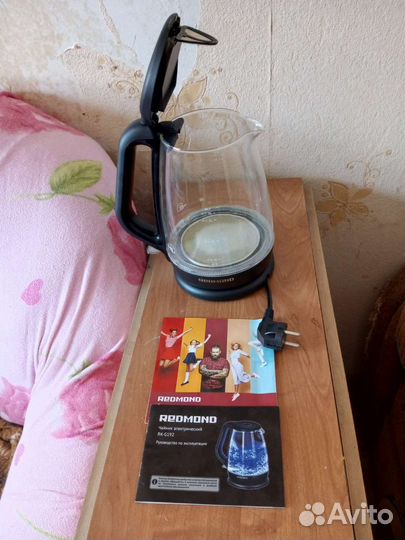 Чайник Redmond