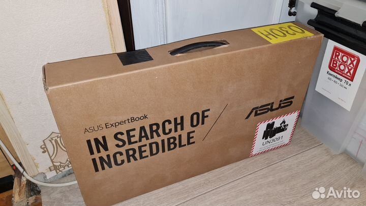 Легкий и современный Asus expertbook b2 1240p