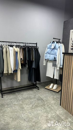 Шоурум женской одежды