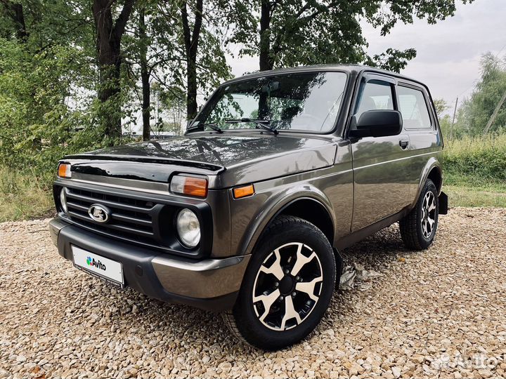 LADA 4x4 (Нива) 1.7 МТ, 2020, 31 056 км