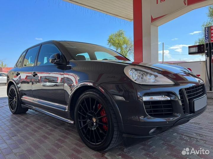 Porsche Cayenne Turbo S, 2008