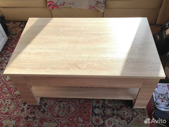 Письменный стол