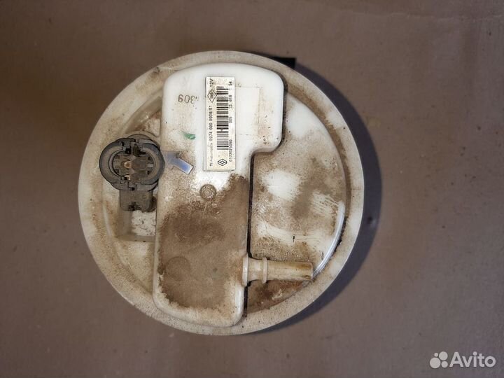 Насос топливный Renault Duster (2.0 135 лс)