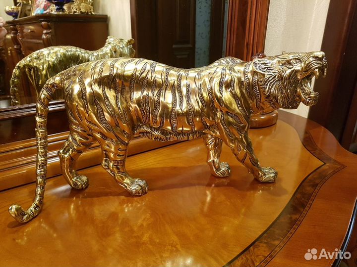 Тигр Большой Бронза 40 см. Новый