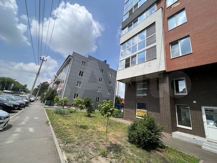 Магазин, аптека, салон 105м² Тесла дом