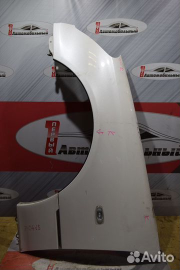 Крыло перед лево c Toyota Celsior UCF30 3UZ-FE